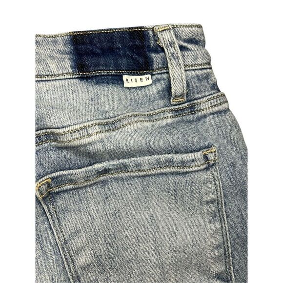RISEN Women’s 9 Straight Leg Jeans High Rise Denim Light Wash Stretch - Picture 8 of 8